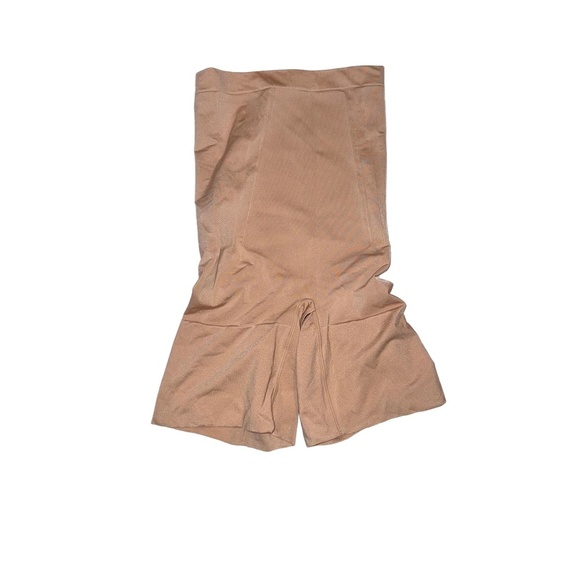 NWOT SPANX Womens Size M Nude High Waist Shapewear Tummy Control - Picture 2 of 5